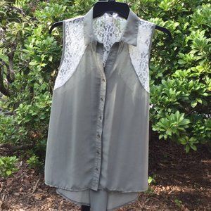 Loska Sleeveless Lace Decorated Tunic